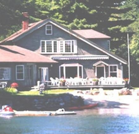 Oliver Lodge Meredith Exterior foto
